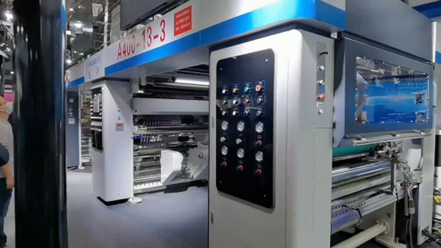 Máquina laminadora triplex sin solvente A400-3