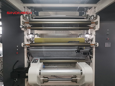 Laminadora triplex sin solventes, A400-ЗV