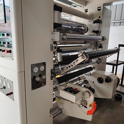 Dry Laminator with Turret Winders A200T